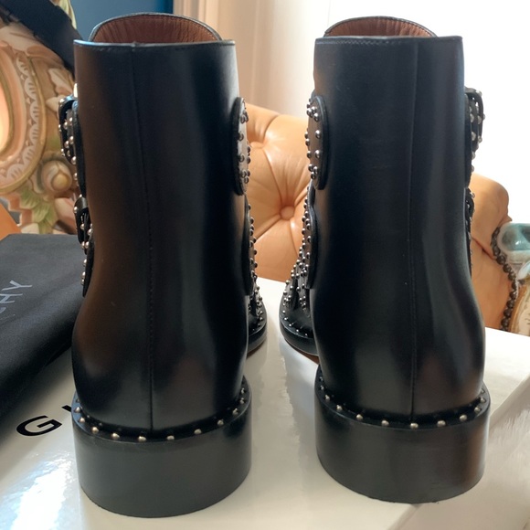Givenchy Prue Elegant Studded Leather Boot 6 NWT - Picture 12 of 14